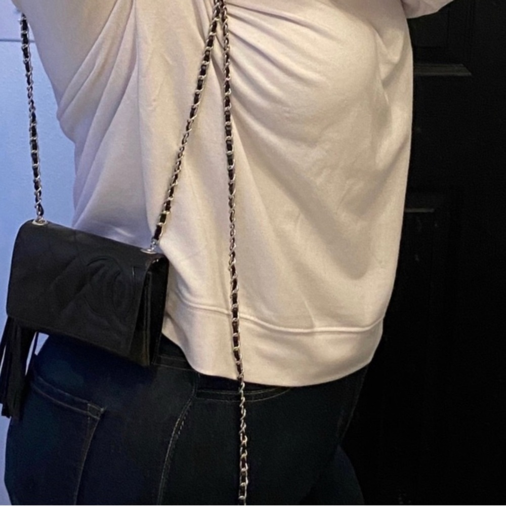 🖤Chanel Cambon Quilted Wallet Revamp Chain Crossbody to Belt Bag On Shoulder - Picture 2 of 13